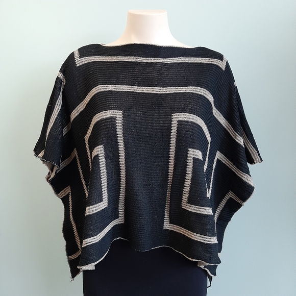 🅱️🅾️G🅾️ Free size knits poncho bohemian cape - Picture 1 of 3